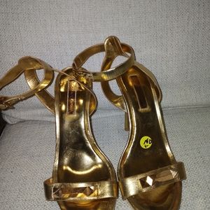 Golg sandals